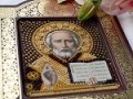Можно ли на День рождения, Новый год дарить иконы в подарок: мнение церкви